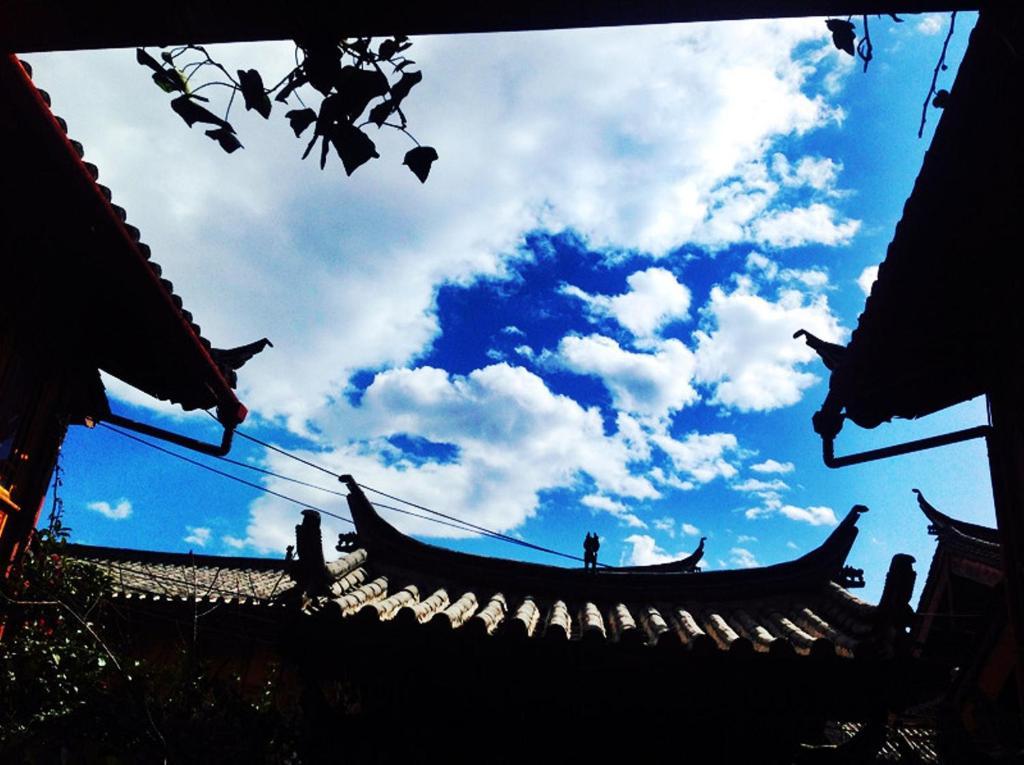 Yunxi Inn Лицзян Экстерьер фото